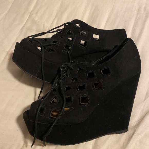 Dots brand wedge heels - Picture 2 of 3